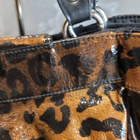 Miche Lisa Demi Shell in Bronze and Black Patent Faux Leather Leopard Print - Picture 10 of 11